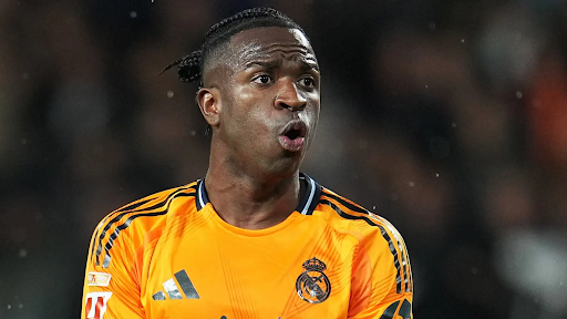 Vinicius Junior đ&aacute; b&oacute;ng th&igrave; &iacute;t m&agrave; &ldquo;m&otilde;m&rdquo; th&igrave; nhiều - Ảnh 1