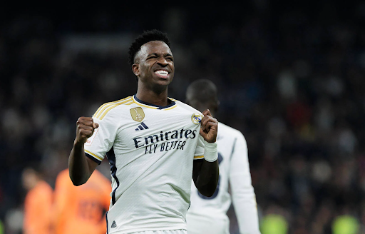 Vinicius Junior đ&aacute; b&oacute;ng th&igrave; &iacute;t m&agrave; &ldquo;m&otilde;m&rdquo; th&igrave; nhiều - Ảnh 3