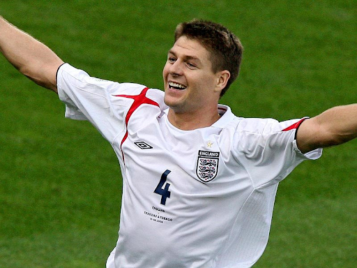 Steven Gerrard huyền thoại sống của Liverpool, biểu tượng của l&ograve;ng trung th&agrave;nh - Ảnh 2